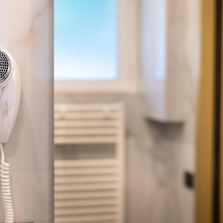 Mavi Luxury Suites Róma Kültér fotó