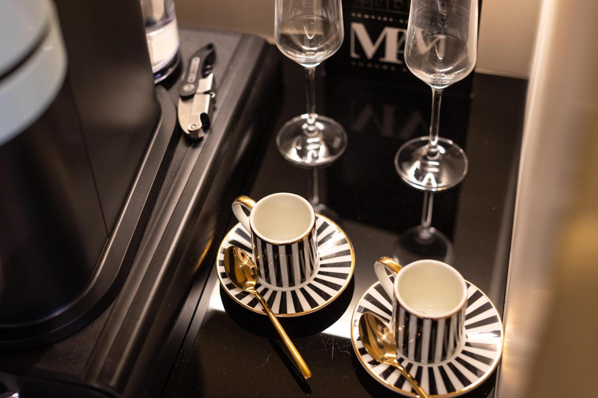 Mavi Luxury Suites Róma Kültér fotó